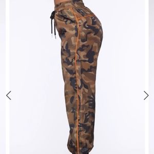Woman's camo windbreaker track pants